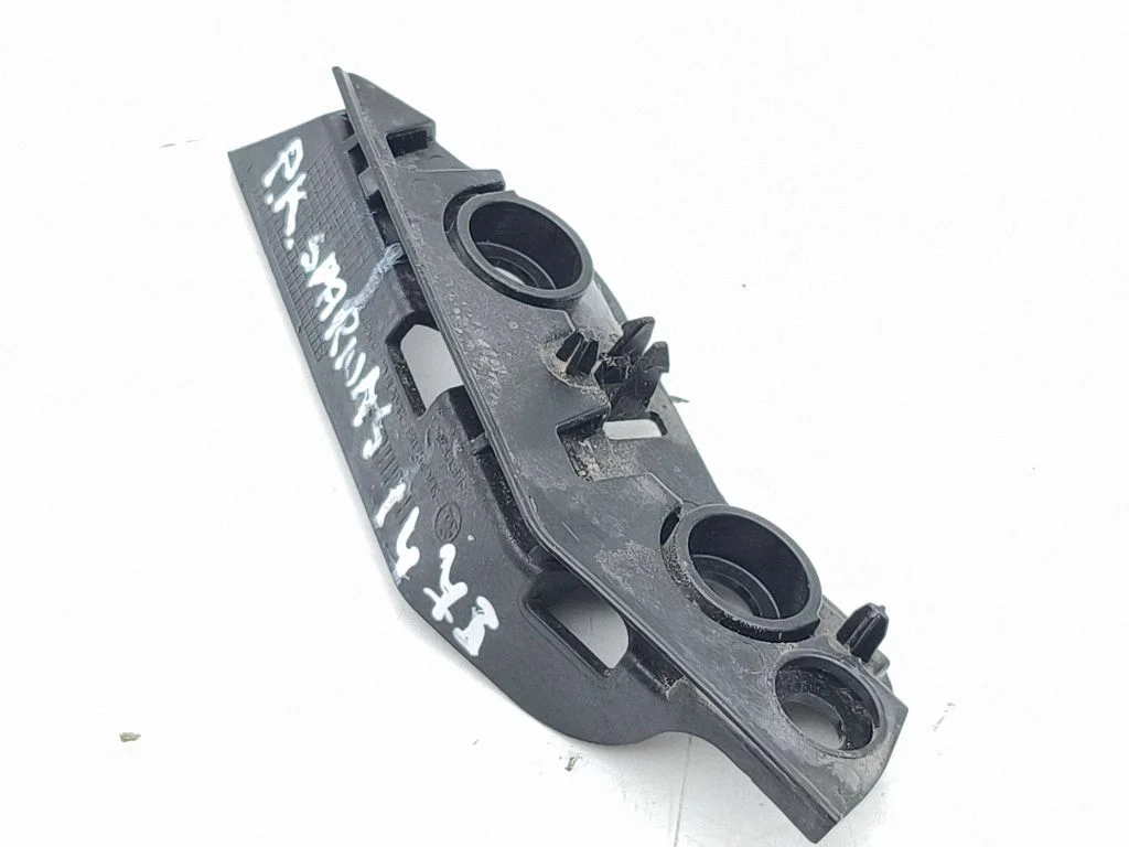 Fender mounting bracket 5LA807183