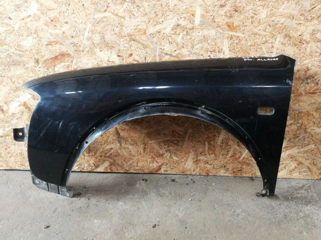 Fender – left