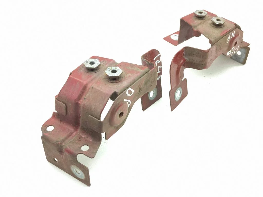 Fender mounting bracket FK7216E128AB