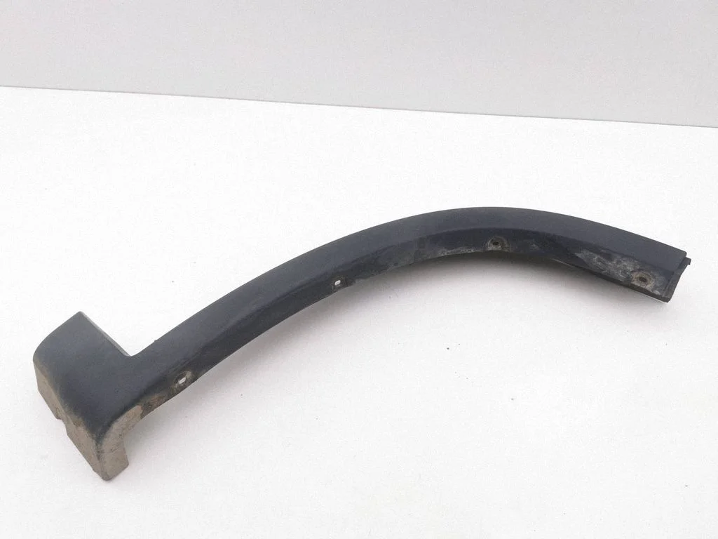 Front arch trim 1310692070