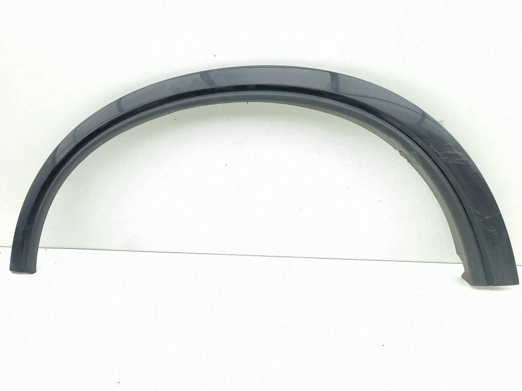 Front arch trim 30779577