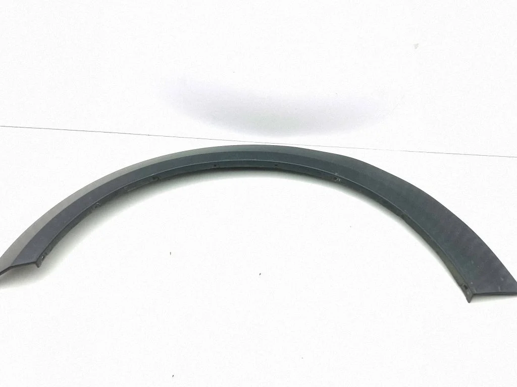 Front arch trim 9800761