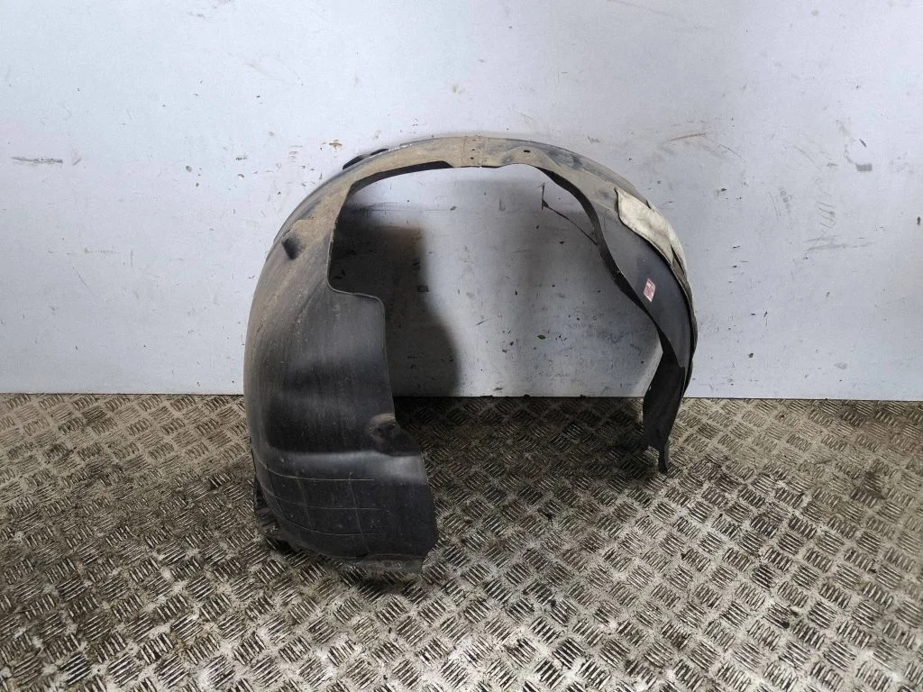 Front wheel arch liner splash guards 86816AT000