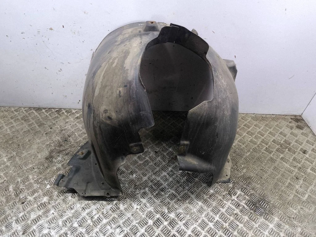 Front wheel arch liner splash guards A1648840222