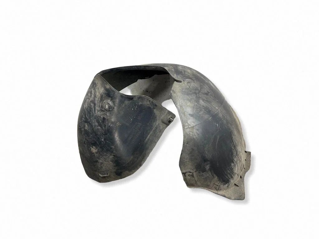 Front wheel arch liner splash guards 1K0805978B