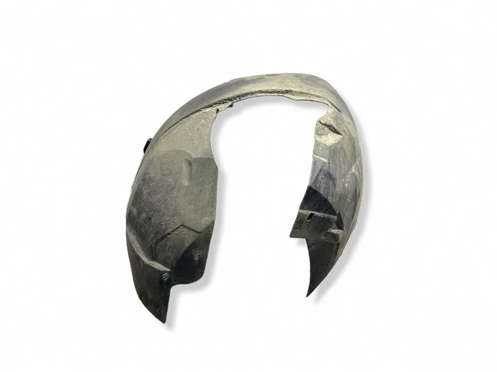 Front wheel arch liner splash guards – left
