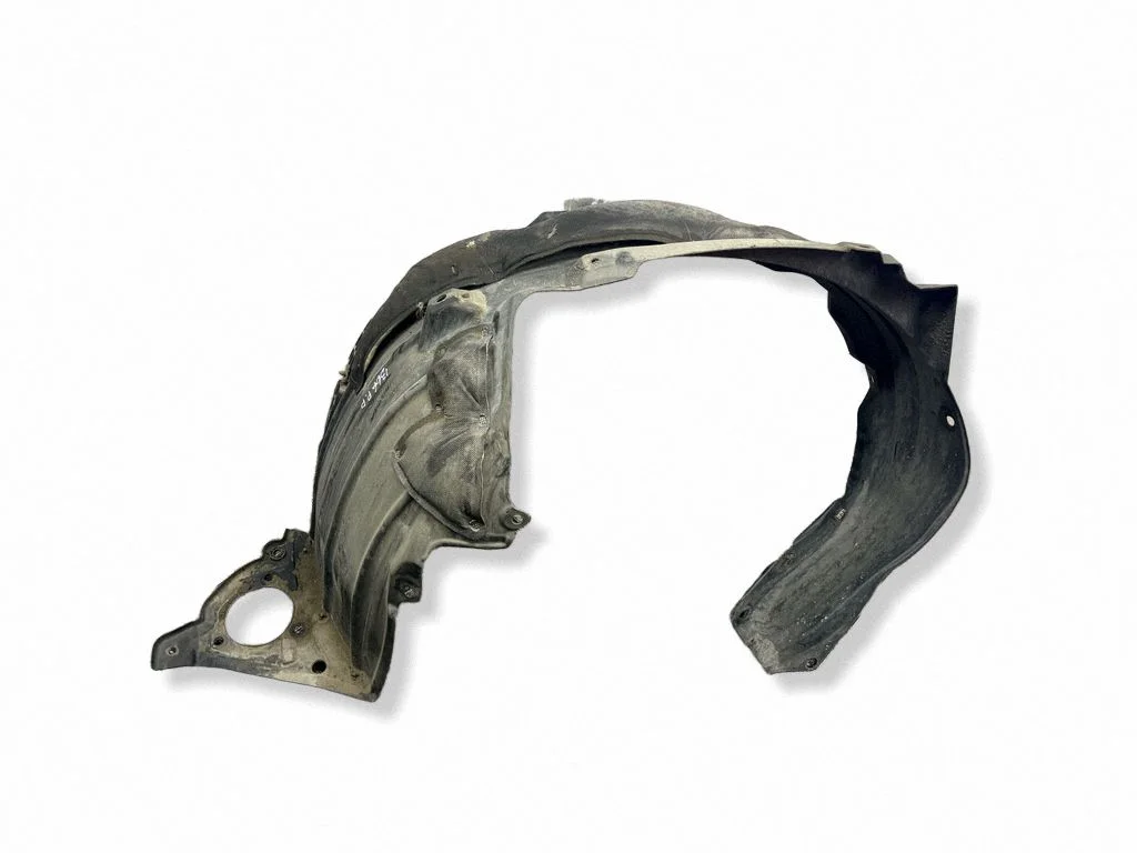 Front wheel arch liner splash guards – right