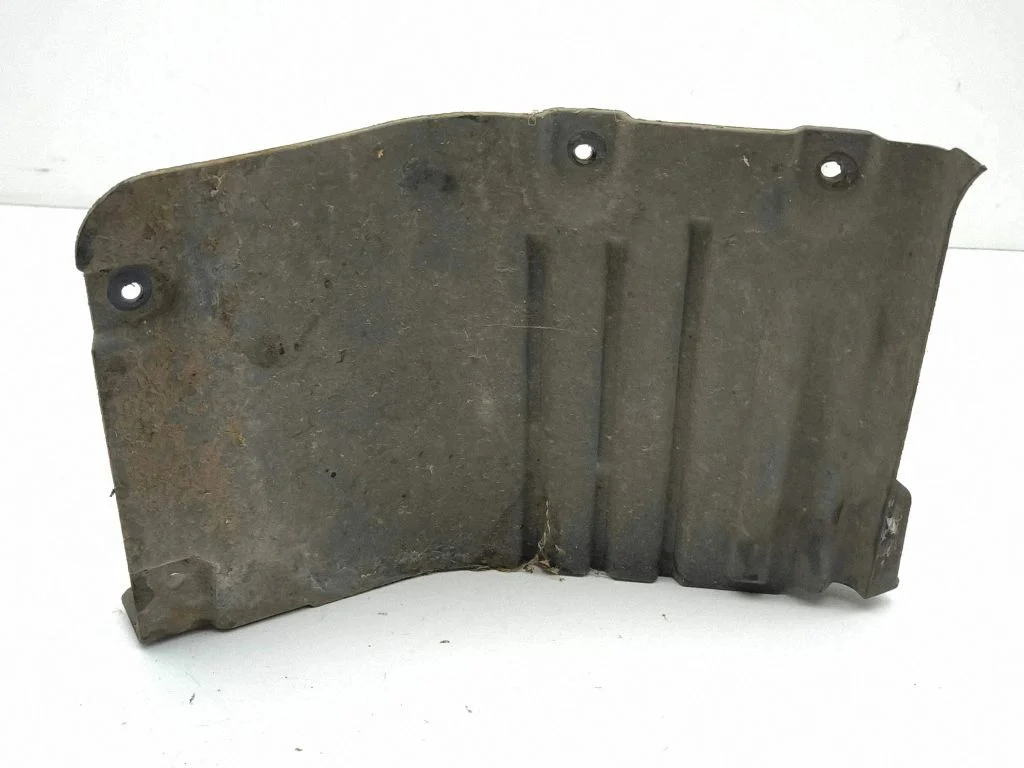 Front wheel arch liner splash guards 7050538