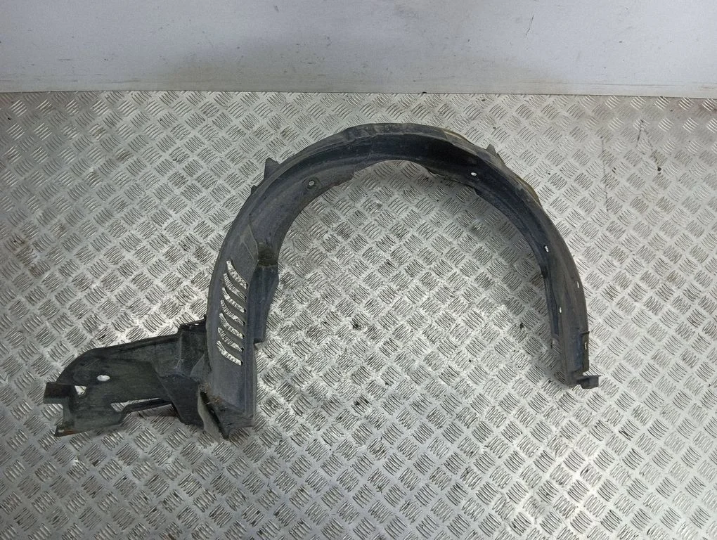 Front wheel arch liner splash guards 53876LH