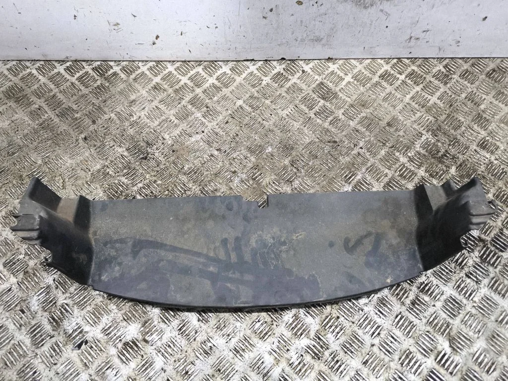 Front bumper skid plate/under tray 5328953070