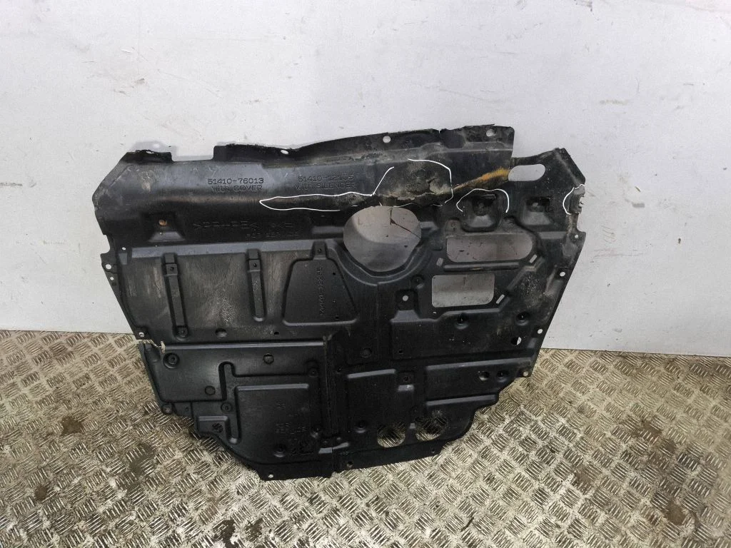 Engine splash shield/under tray 5141076013