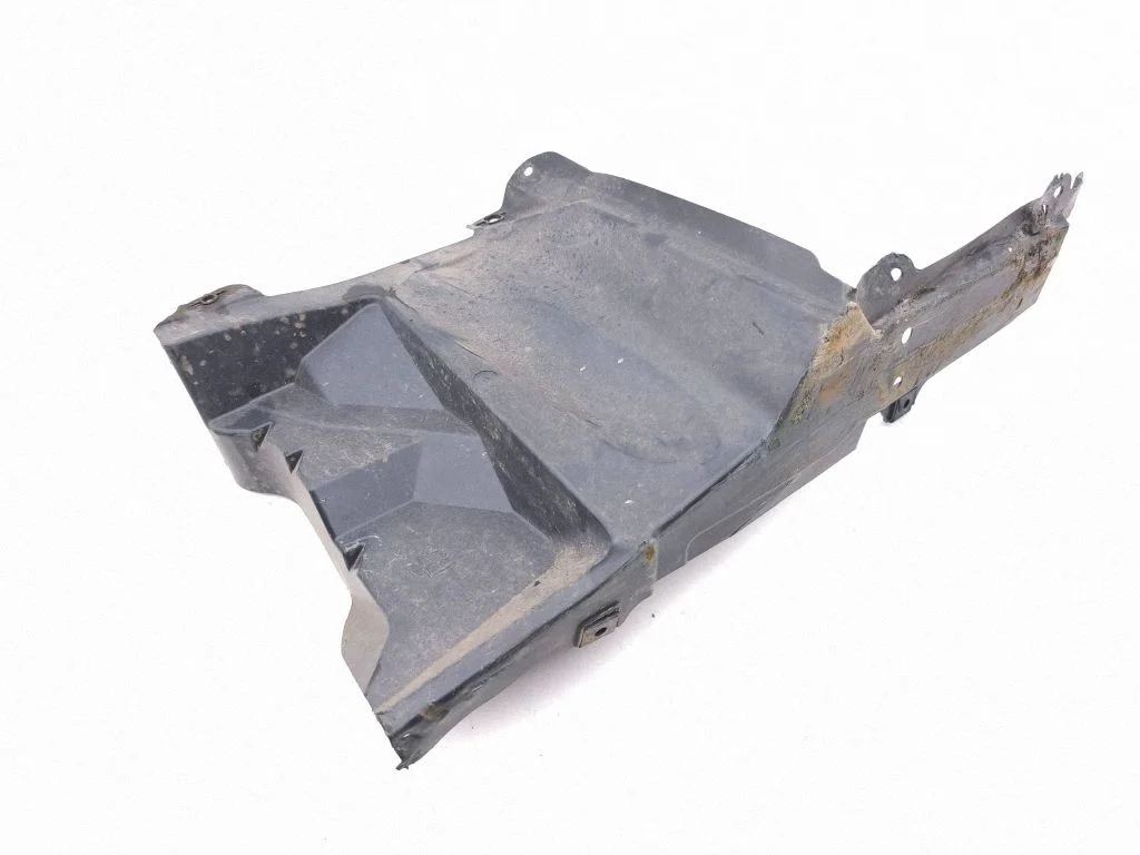 Osłona silnika (pod silnik) 51443F4050