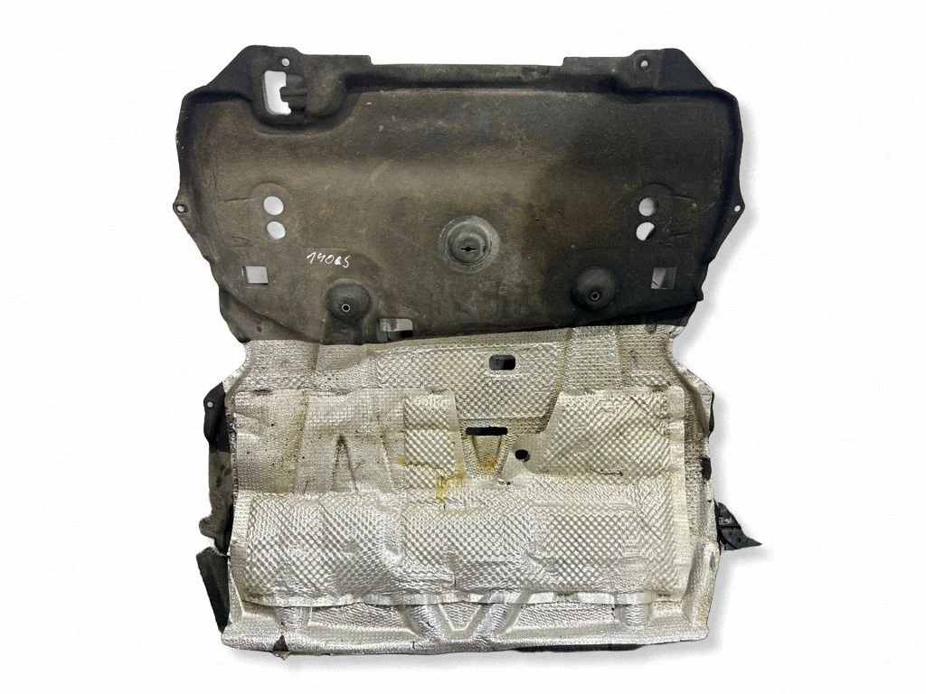 Engine splash shield/under tray
