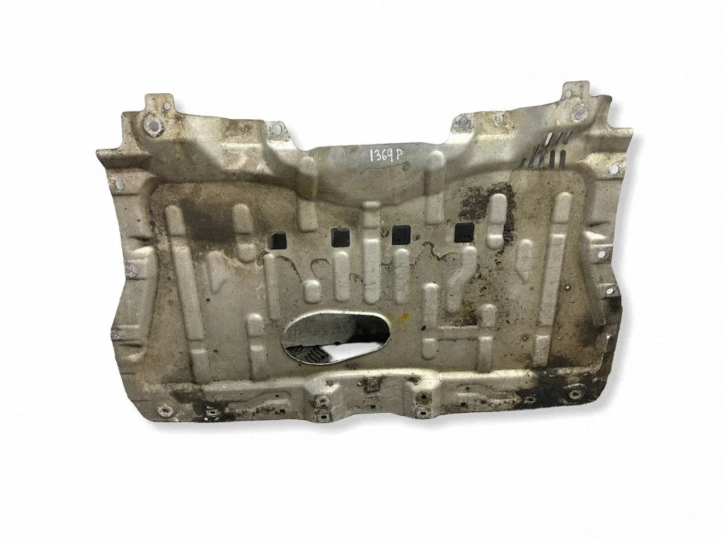 Engine splash shield/under tray