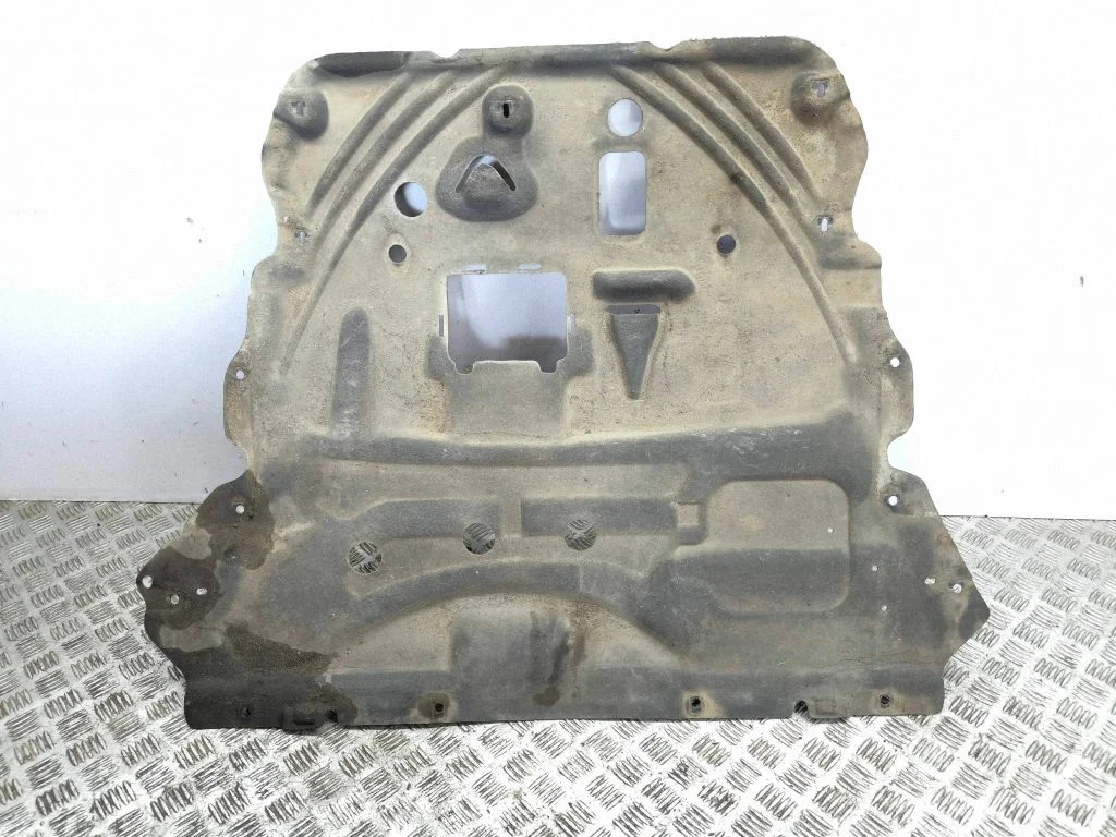 Engine splash shield/under tray