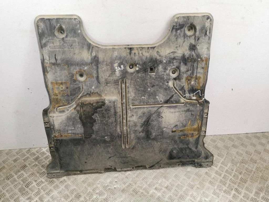 Motora dibena aizsargs