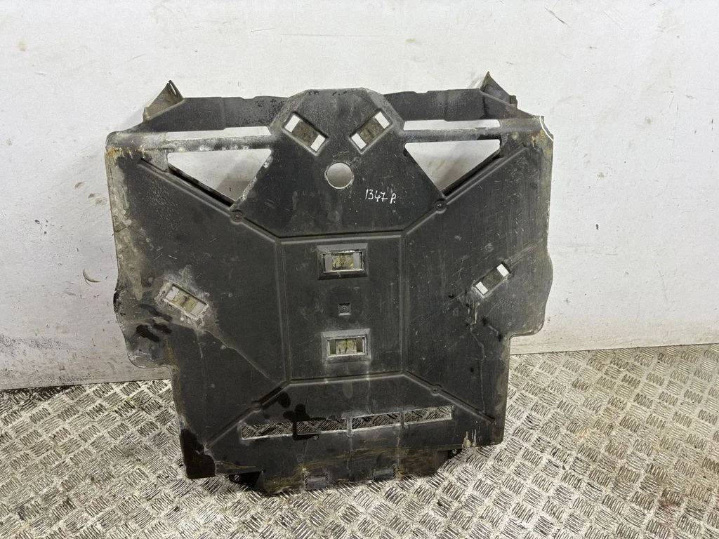 Engine splash shield/under tray 99650452702