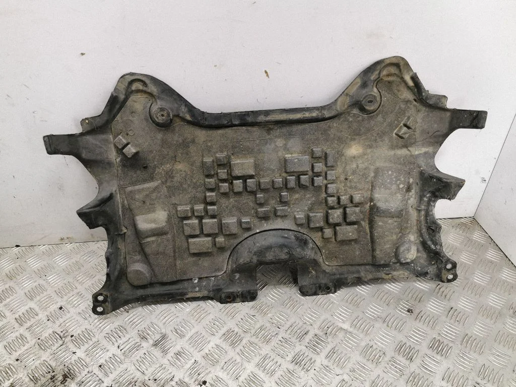 Motora dibena aizsargs