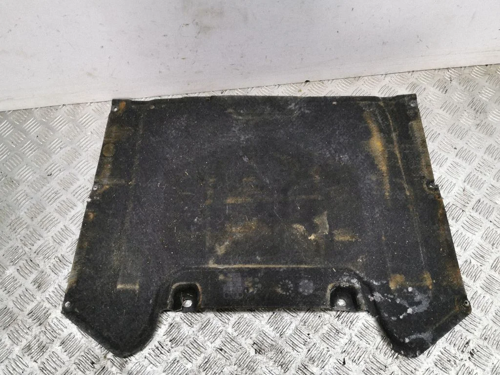 Engine splash shield/under tray 80A825209