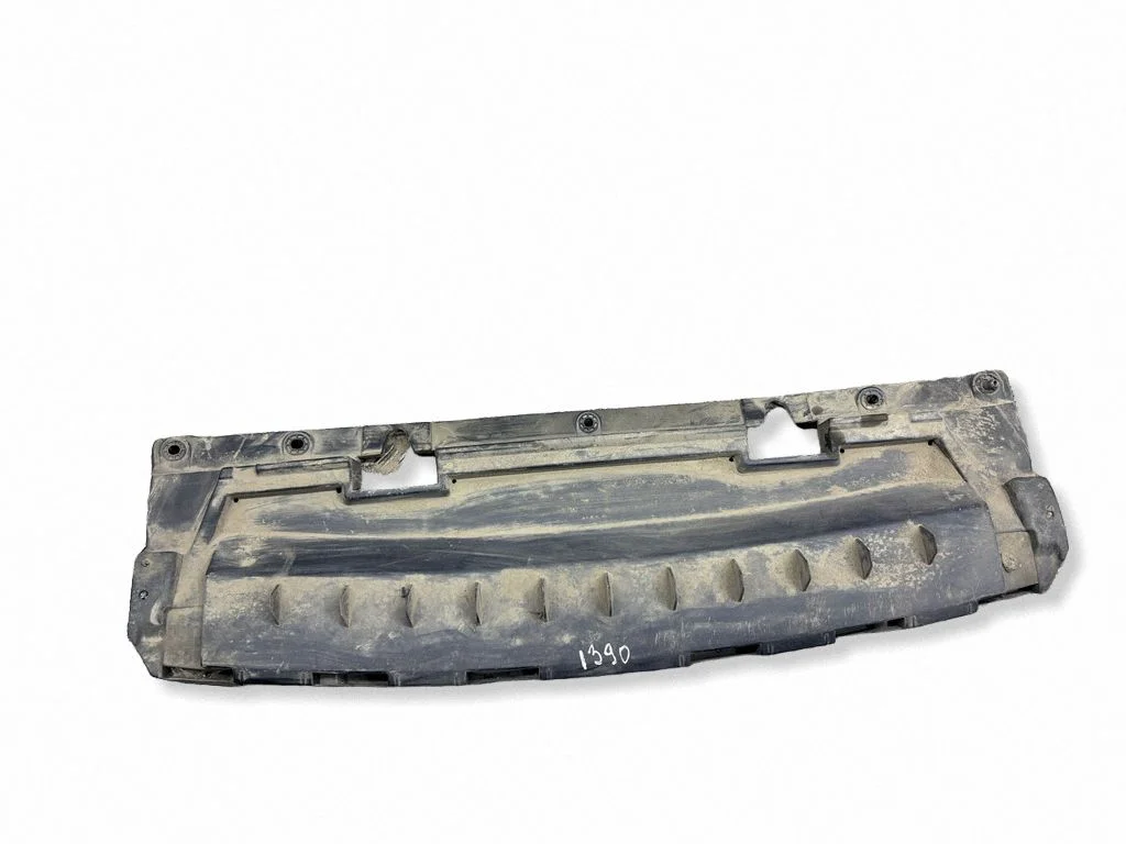 Center/middle under tray cover 711753W0A0