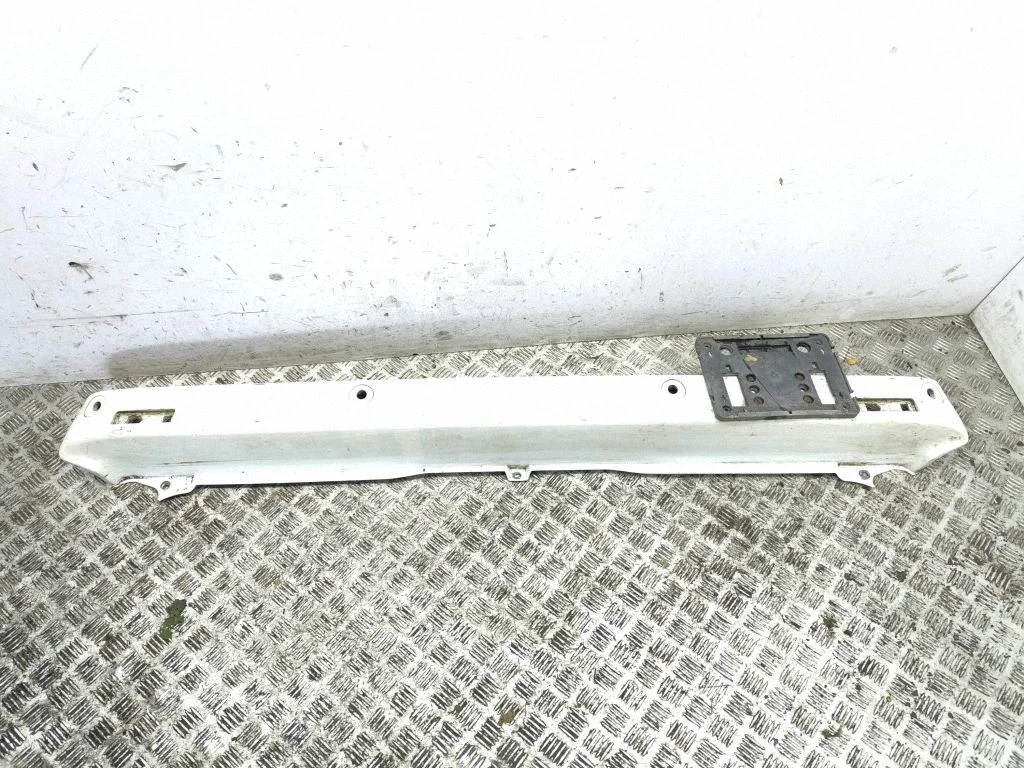 Aizmugurējais bufers – aizmugurējā