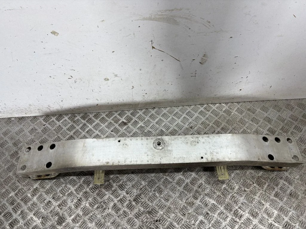 Rear bumper cross member