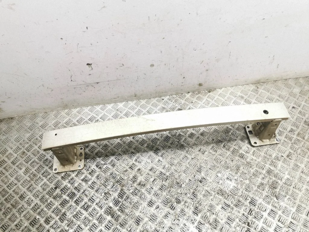 Rear bumper cross member