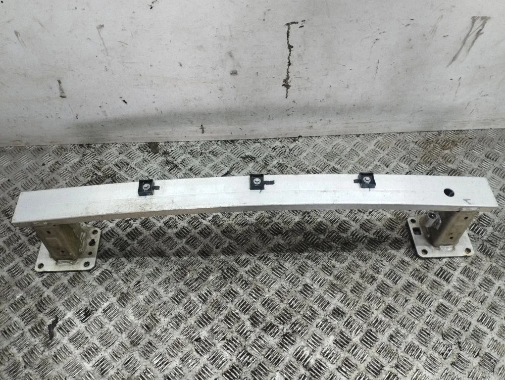 Rear bumper cross member