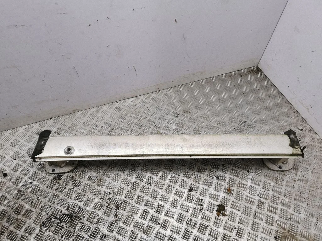 Rear bumper cross member