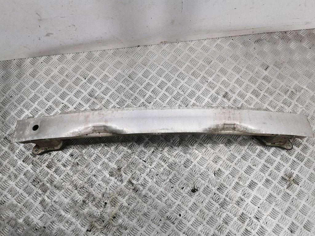 Rear bumper cross member