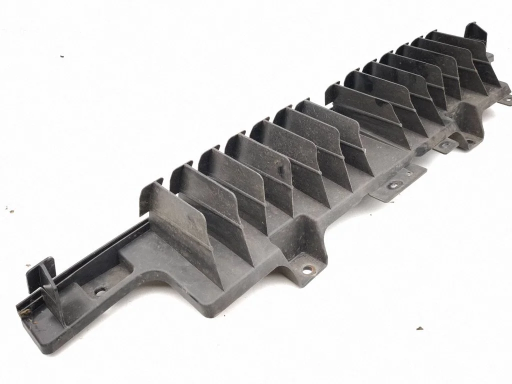 Rear bumper mounting bracket – Citroen DS7 Crossback (2017-)