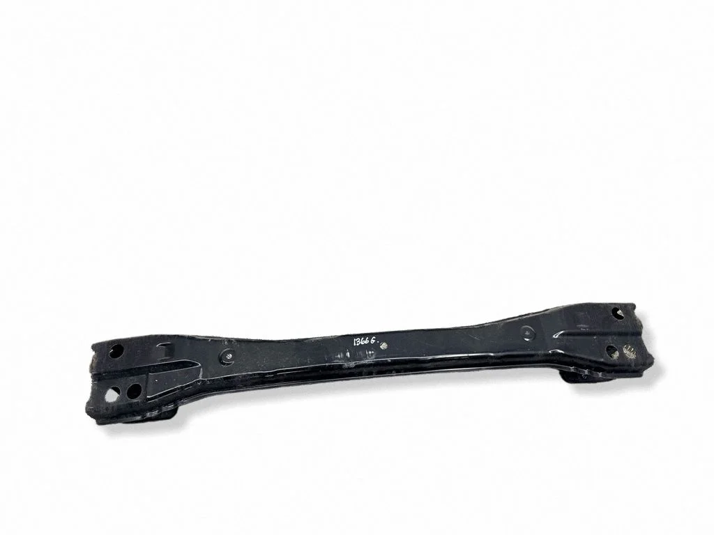 Rear bumper cross member – Honda CR-V (2017-2022)