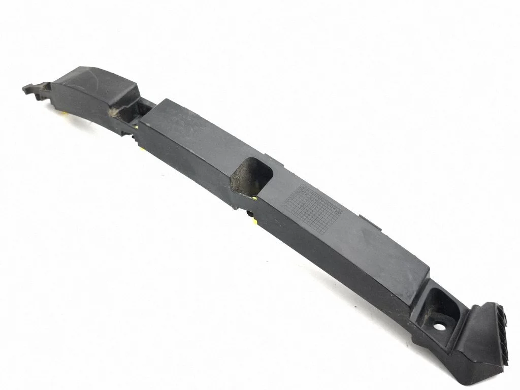 Rear bumper mounting bracket – KIA Niro (2022-)