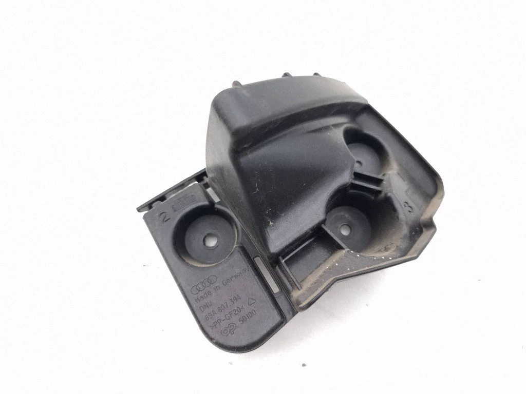 Rear bumper mounting bracket – Audi Q4 e-tron (2021-)