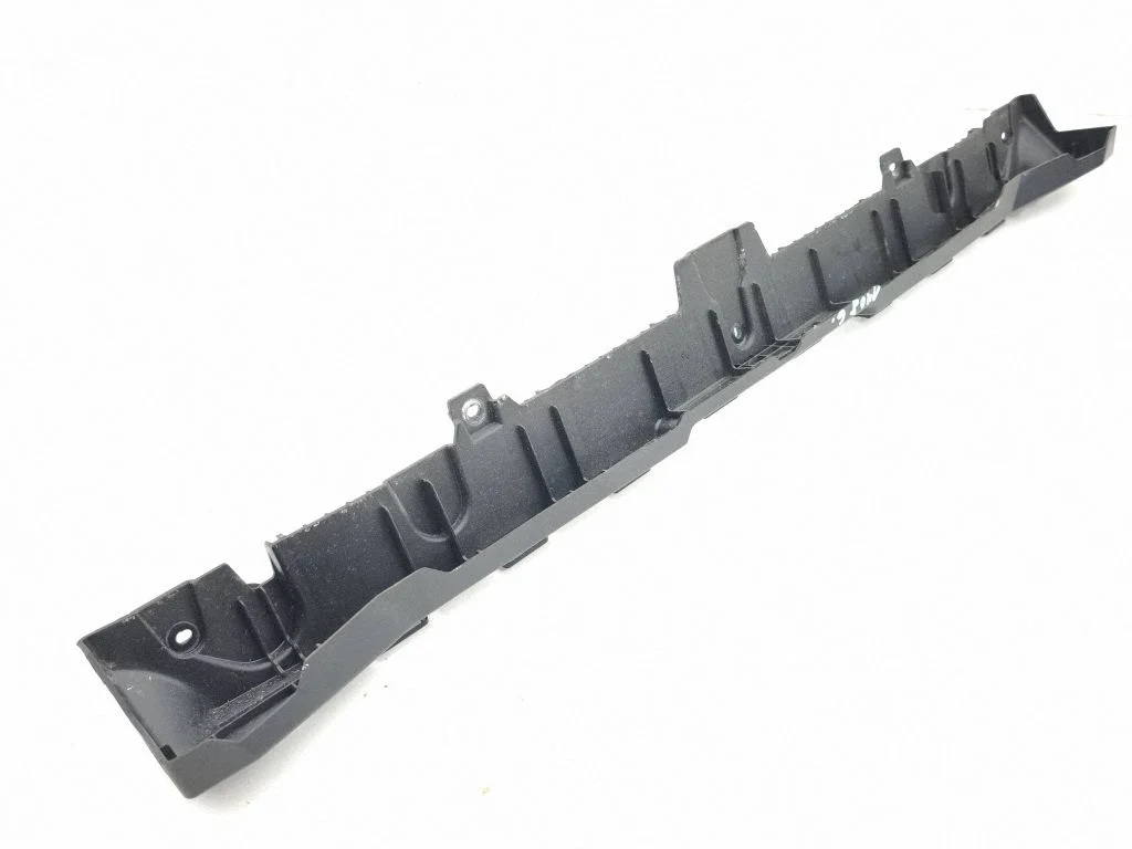 Aizmugurējā bufera turētājs 850424411R