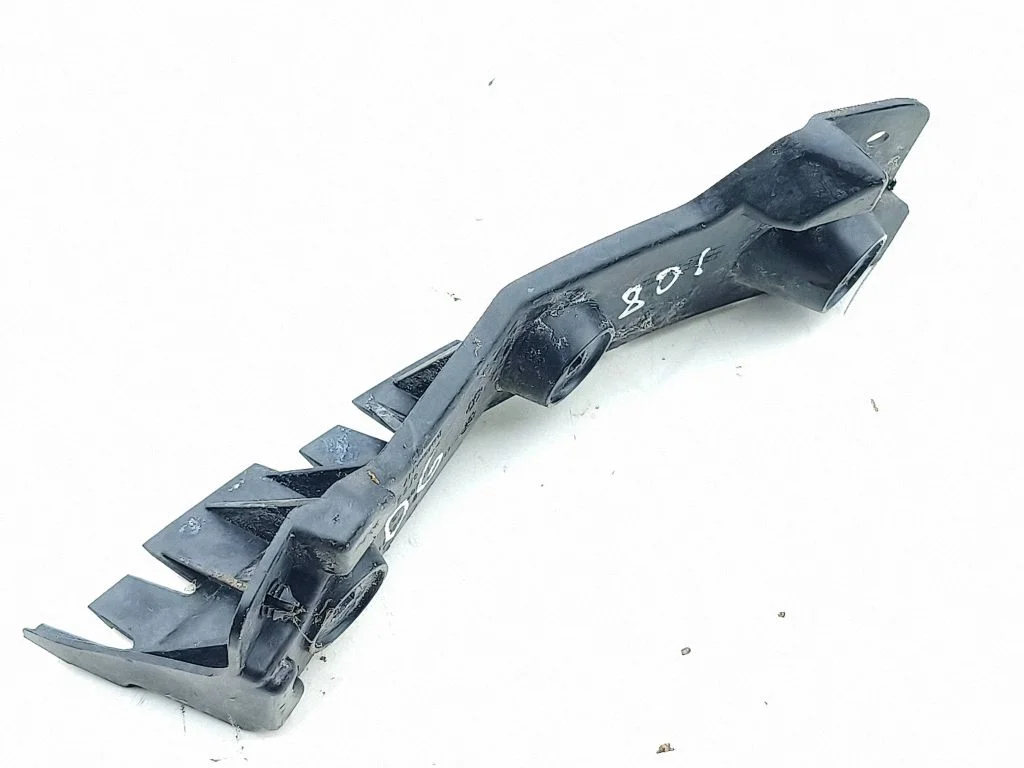 Rear bumper mounting bracket 9802116