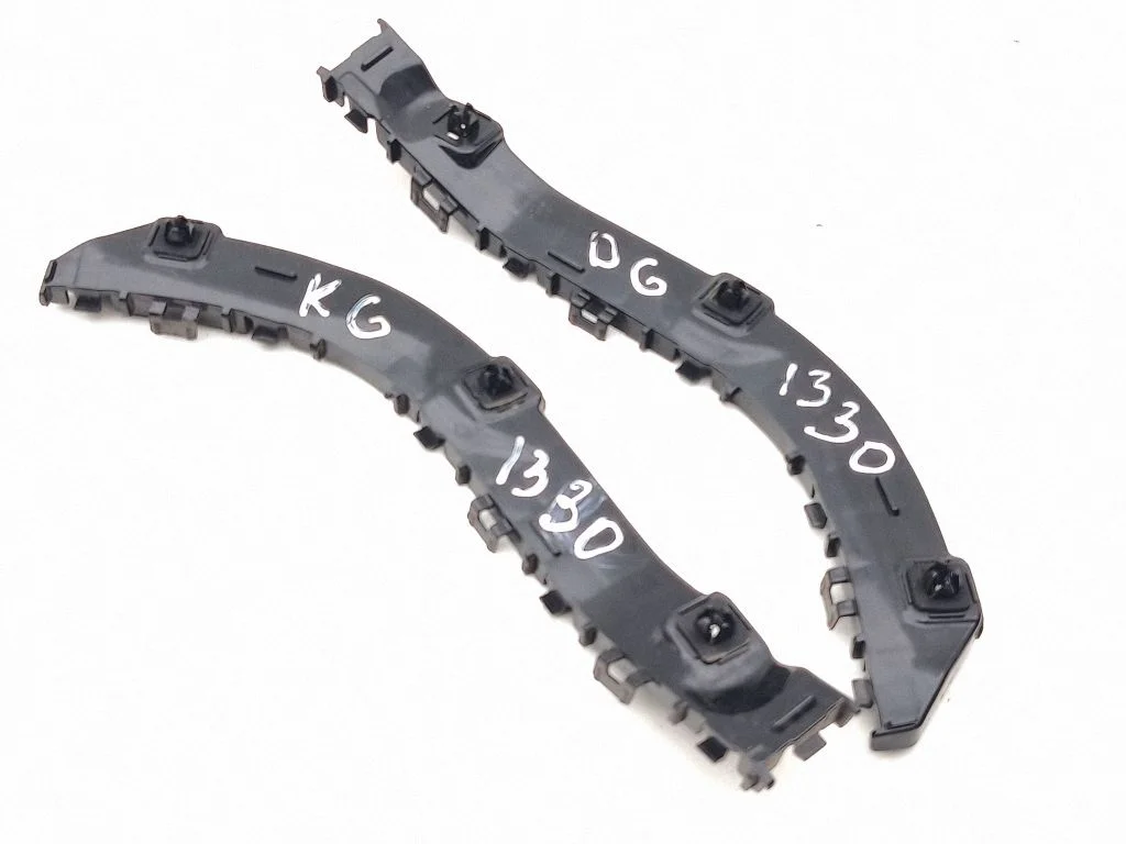 Rear bumper mounting bracket 7183254P0
