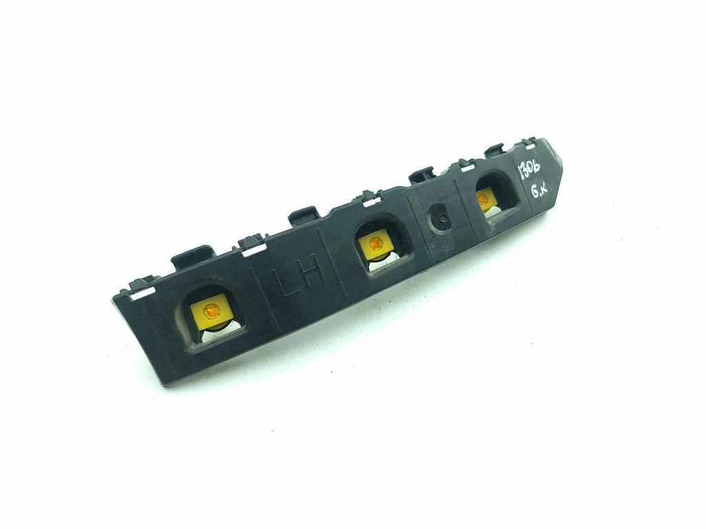 Rear bumper mounting bracket 86653N7000