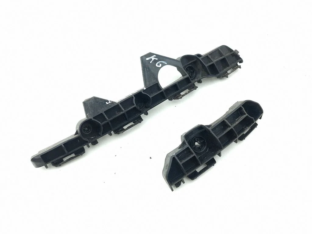 Rear bumper mounting bracket 5215842010