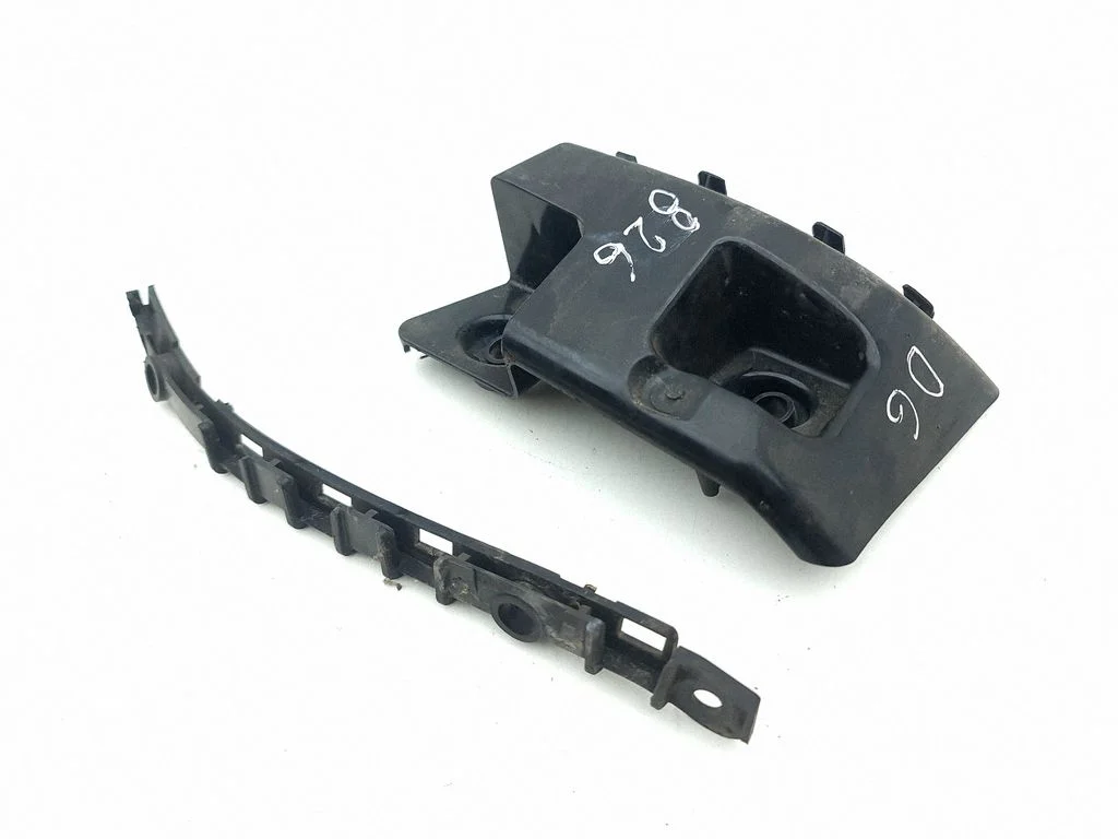 Aizmugurējā bufera turētājs A2468850265