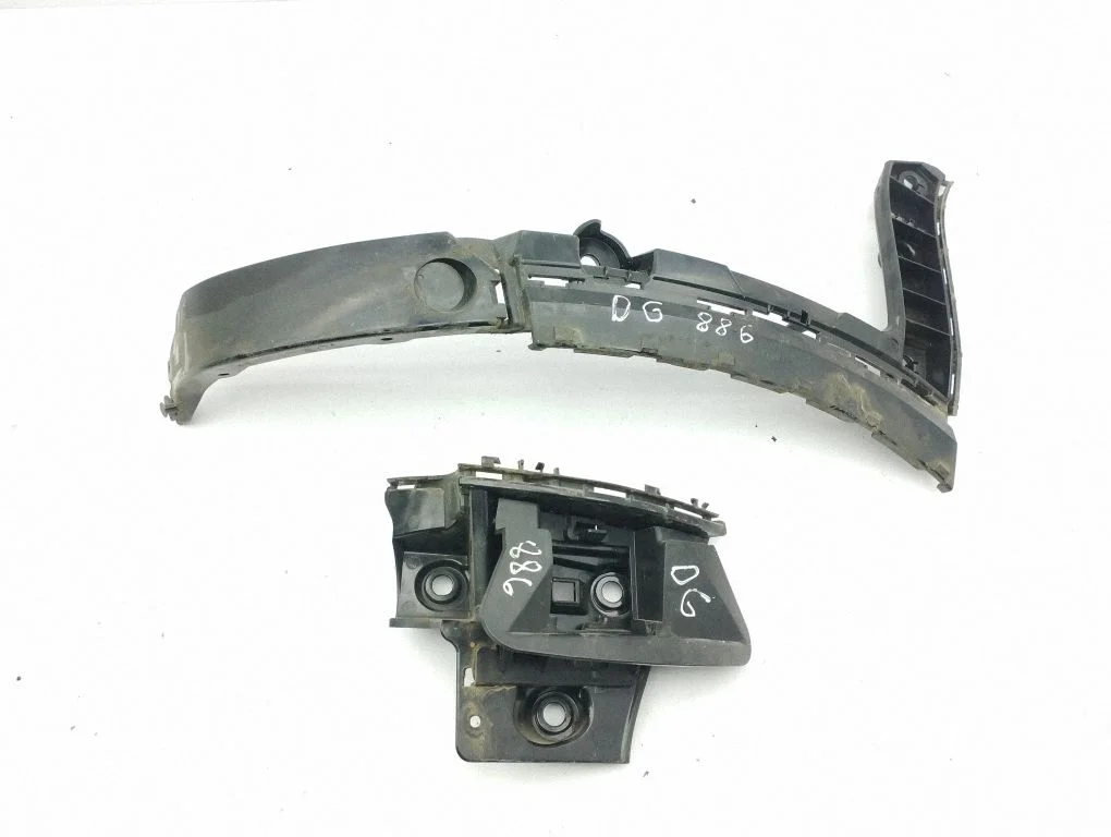 Rear bumper mounting bracket A2478855602
