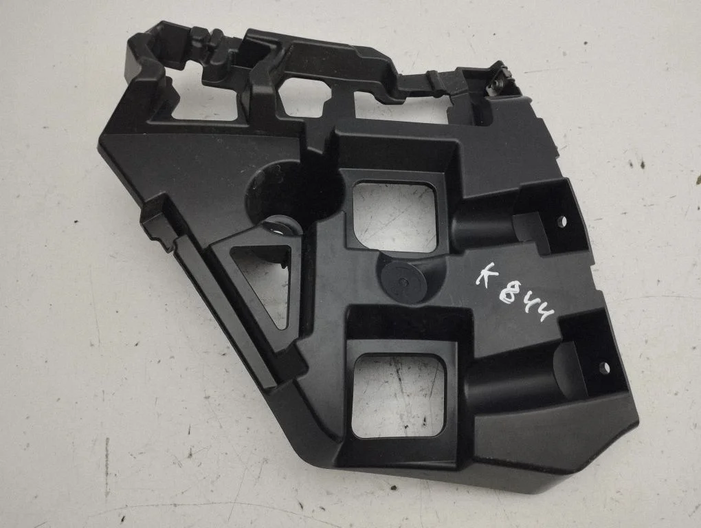 Rear bumper mounting bracket 9830714580