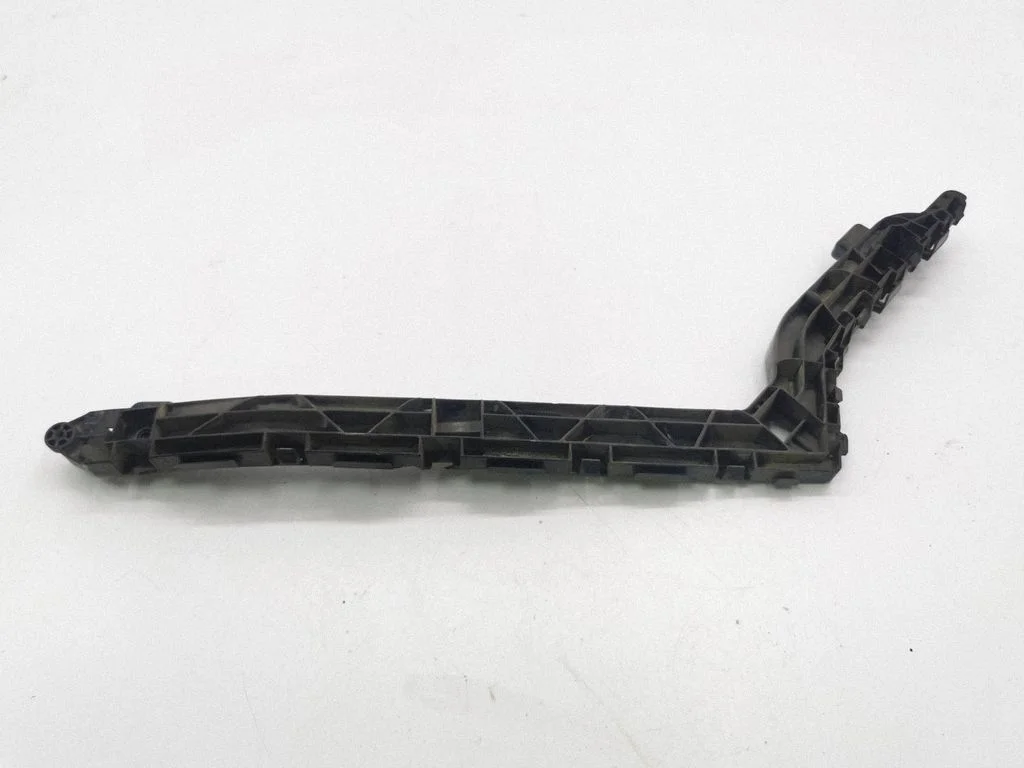 Rear bumper mounting bracket 71593T0A