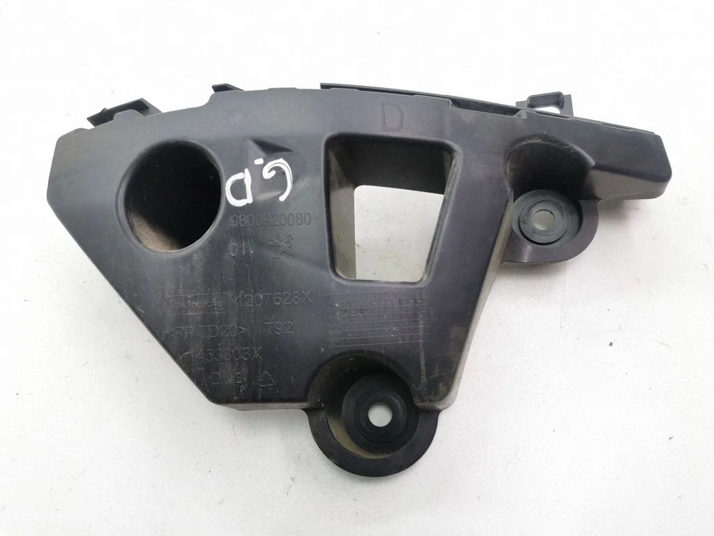 Rear bumper mounting bracket 9800920280