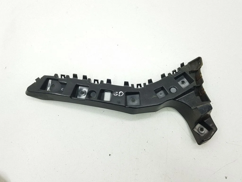Rear bumper mounting bracket DS7317A881S