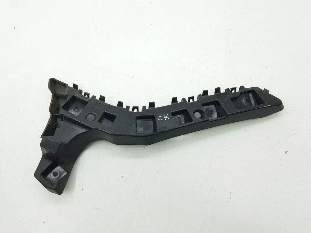 Rear bumper mounting bracket DS7317A882S