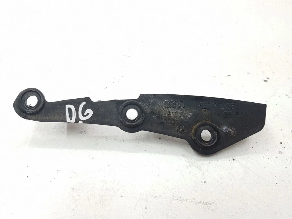 Rear bumper mounting bracket 8Z0853884