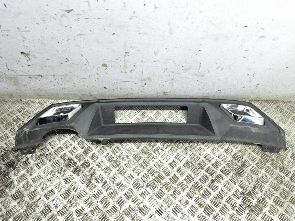 Rear bumper lower part trim