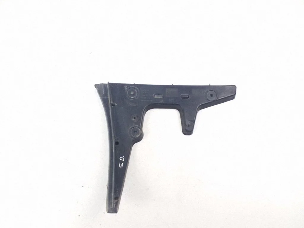 Tagumise kaitseraua kinnitusklamber – Audi A6 Allroad C6 (2006-2011)