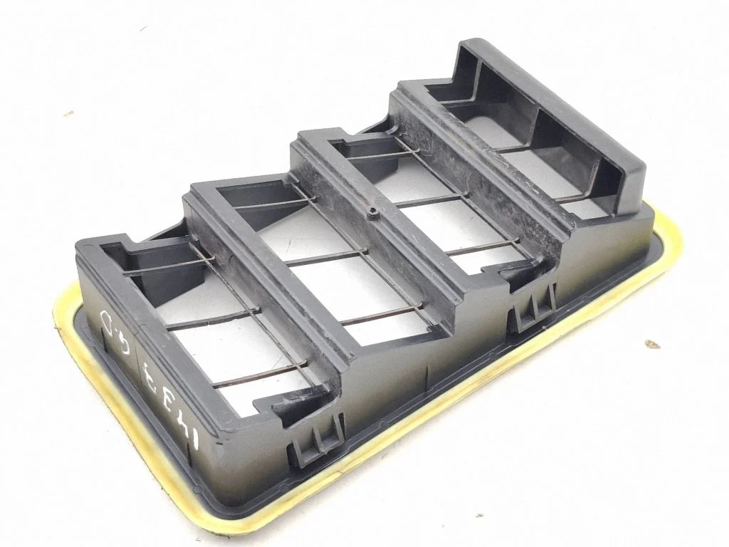 Ventilatsioonirest 6H5219K502AB